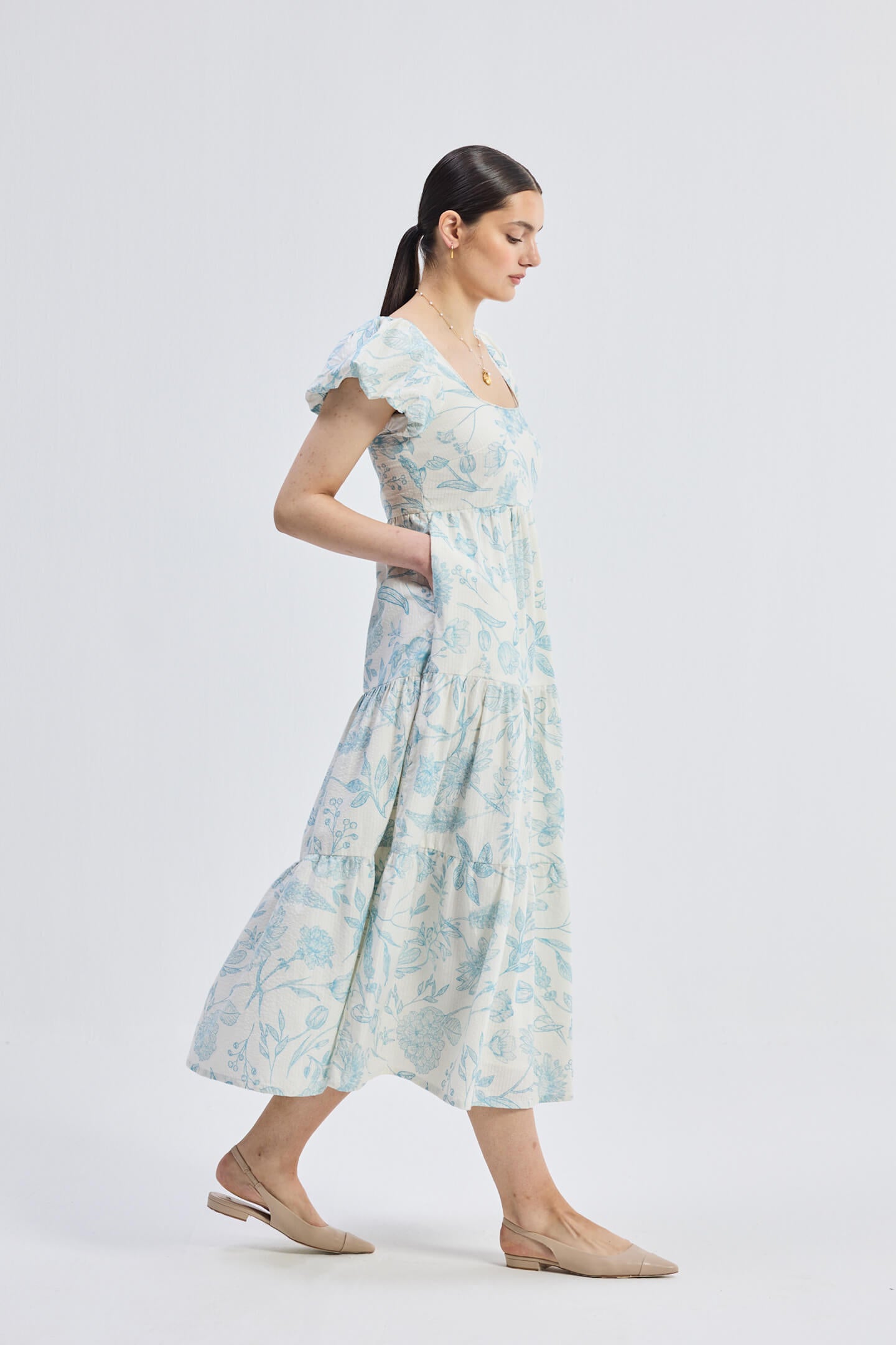 Puff Sleeve Tiered Maxi Dress in Blue Florals - All - N - 1